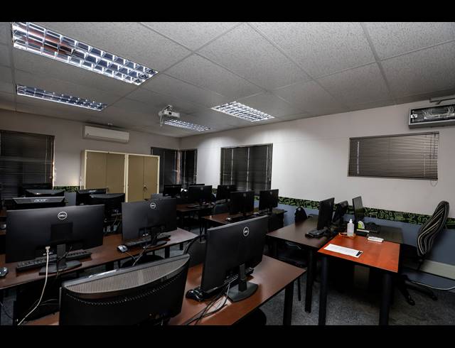 990M² BUSINESS CENTRE FOR SALE IN MORNINGSIDE